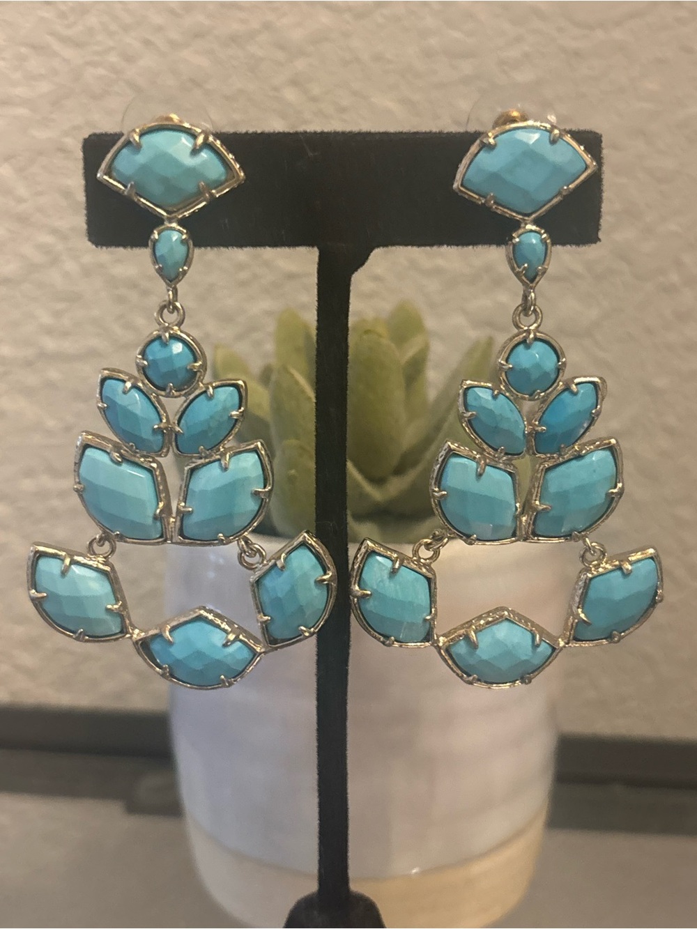 Kendra Scott Vintage Daphiney Statement Drop Earrings - Turquoise Blue- Gold - Picture 5 of 7